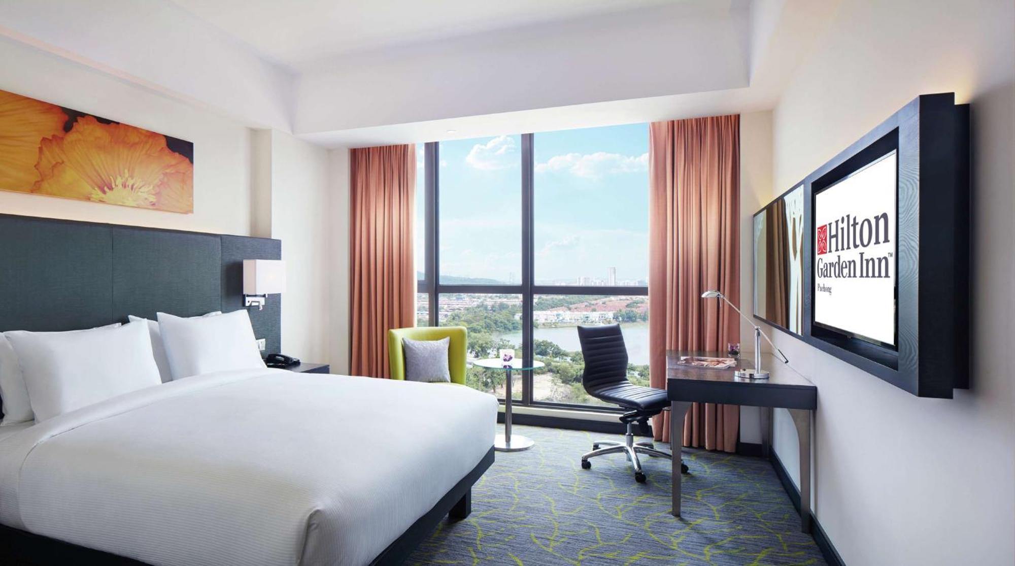 Hilton Garden Inn Puchong Exterior photo